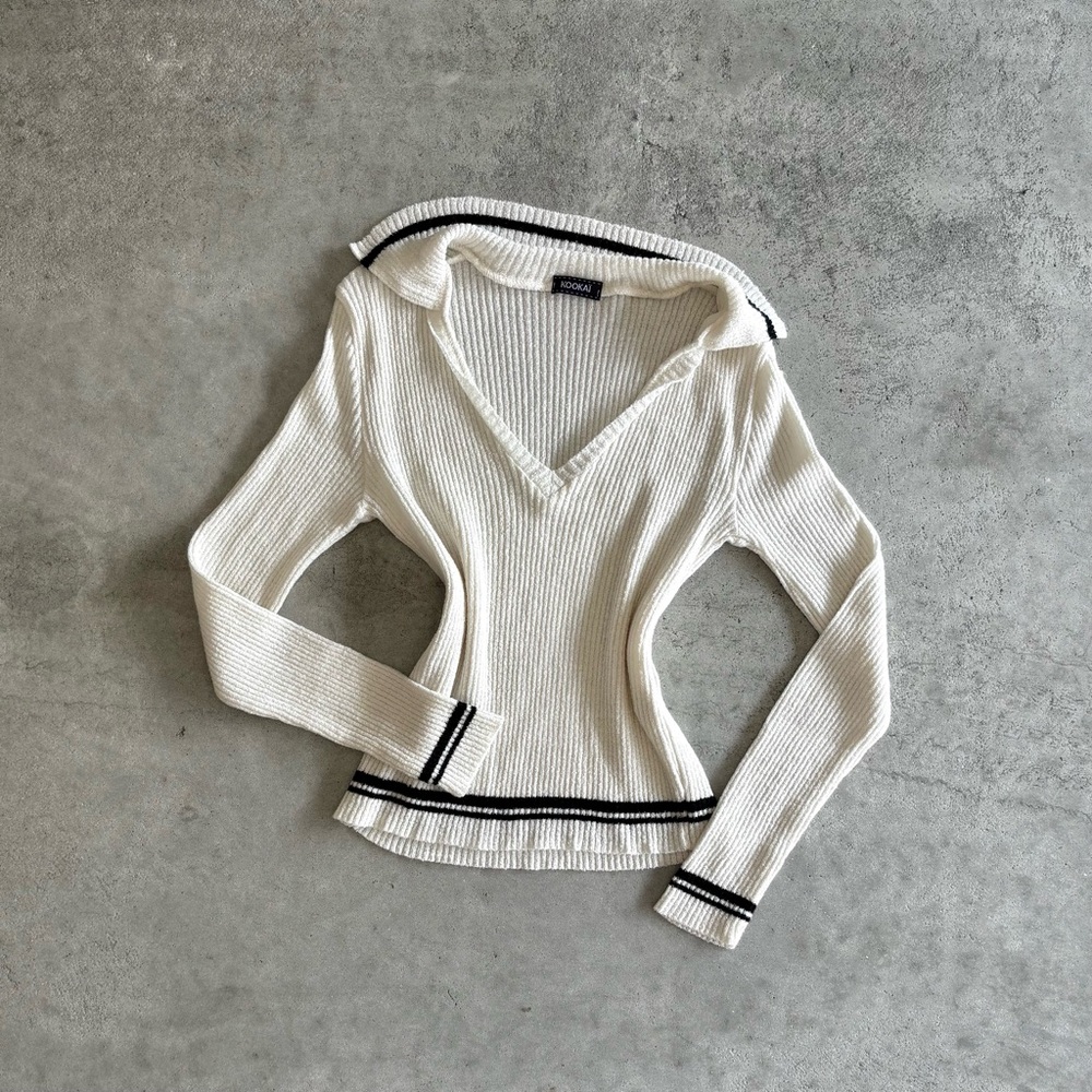 KOOKAÏ knitted long sleeve V-neck